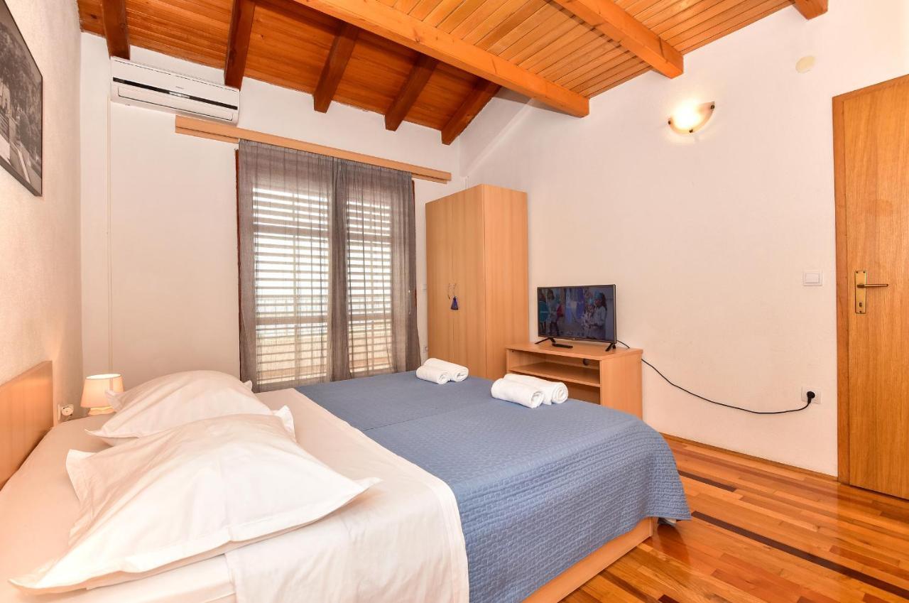 Apartmani Mate Makarska Exterior photo